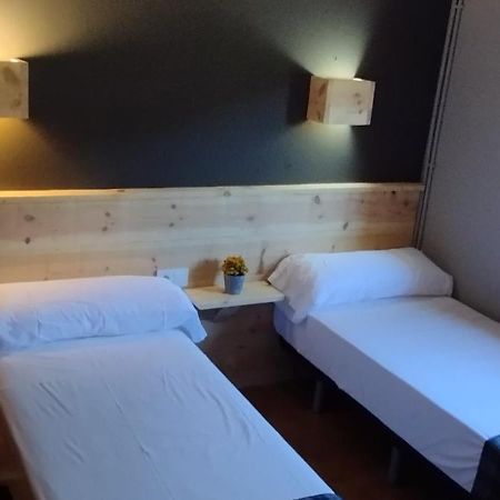 Hostal Casa Pirineus & Deportes De Aventura Baró Eksteriør bilde